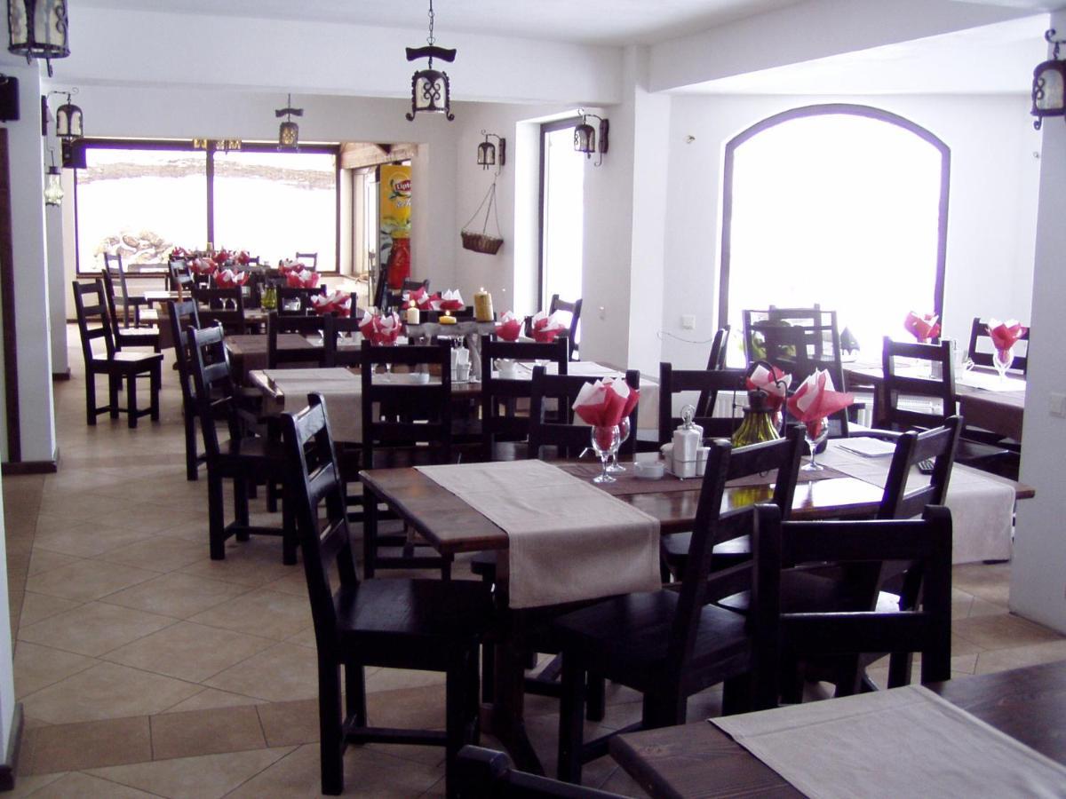 Taverna Pietrei Craiului Zărneşti 외부 사진